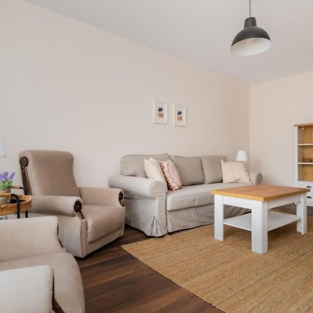 Homey 1-Bd Apartment Sofie Exteriér fotografie