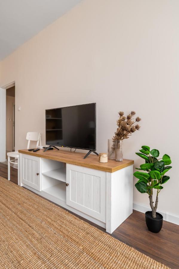Homey 1-Bd Apartment Sofie Exteriér fotografie