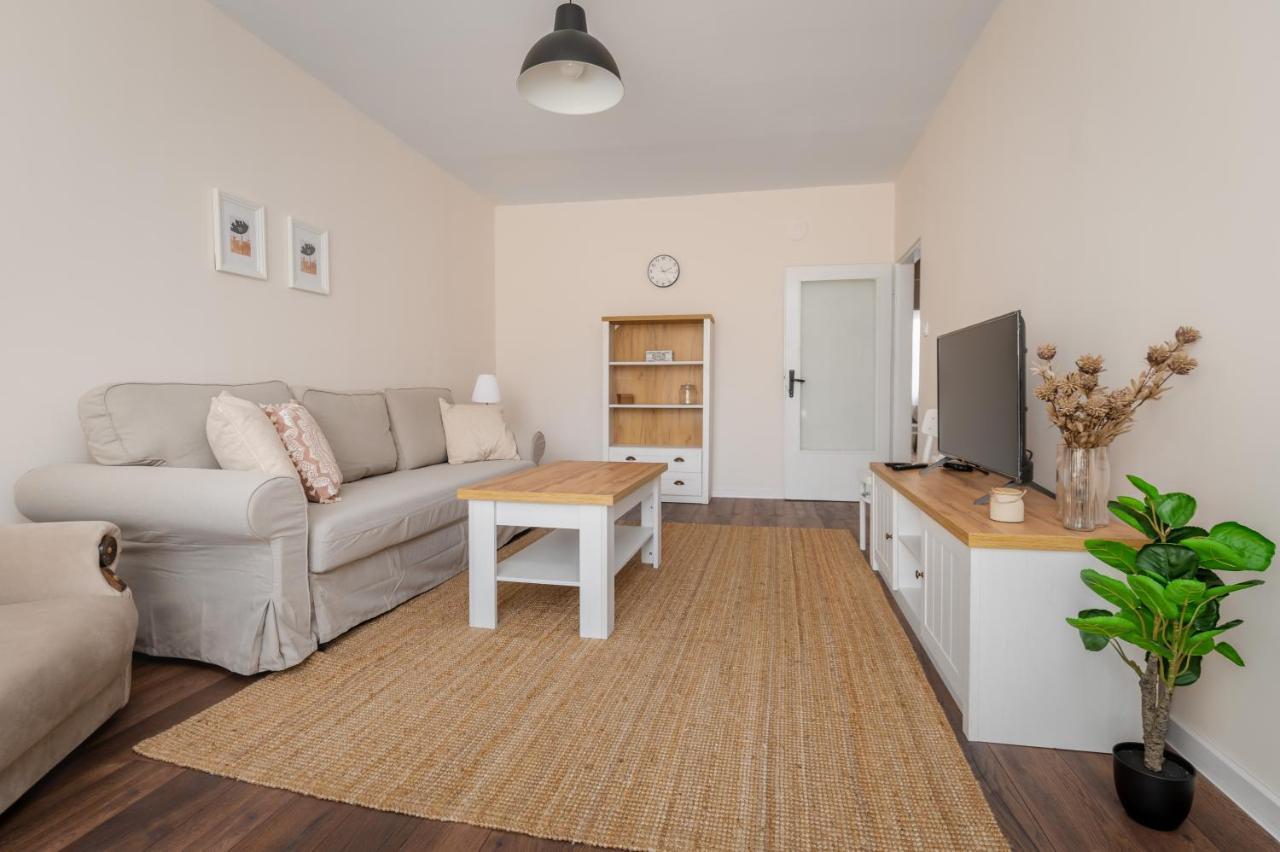 Homey 1-Bd Apartment Sofie Exteriér fotografie